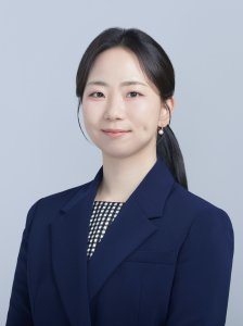 김다흰