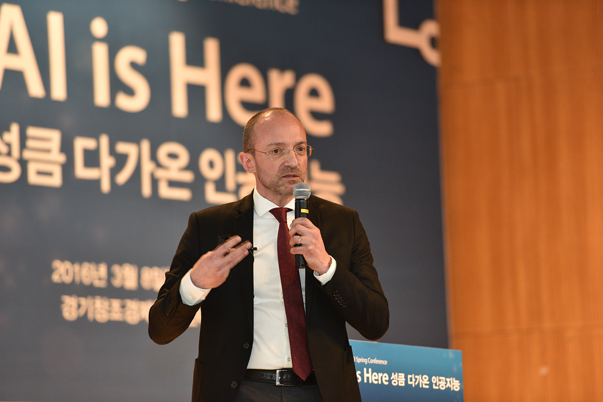 (German Research Center for Artificial Intelligence, 독일) Prof. Dr. Andreas Dengel, Director 